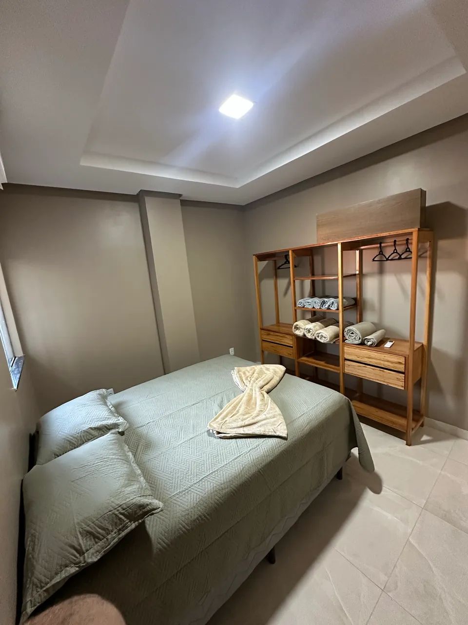 ALUGO APTO POR TEMPORADA - LOCALIZAÇÃO CENTRAL PERTO DE TUDO - Foto 6