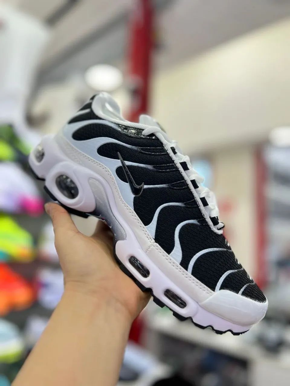Tênis Nike Air Max TN Masculino Importado Vitnã- Vermelho e Preto