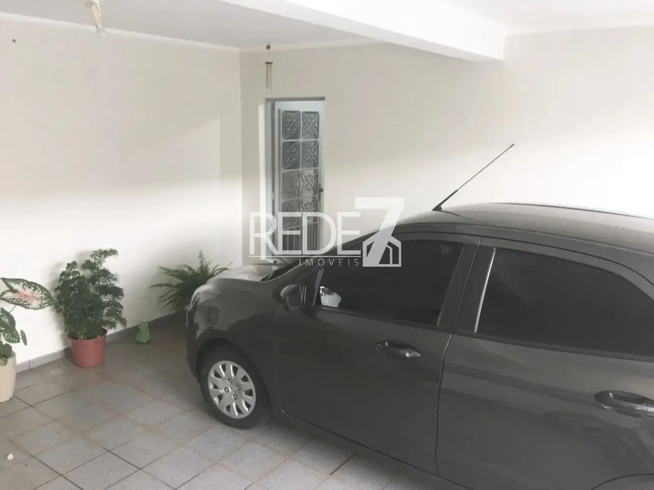 Descubra o seu novo lar em Campinas, um sobrado com 3 quartos, 3 salas, copa, cozinha plan - Foto 2