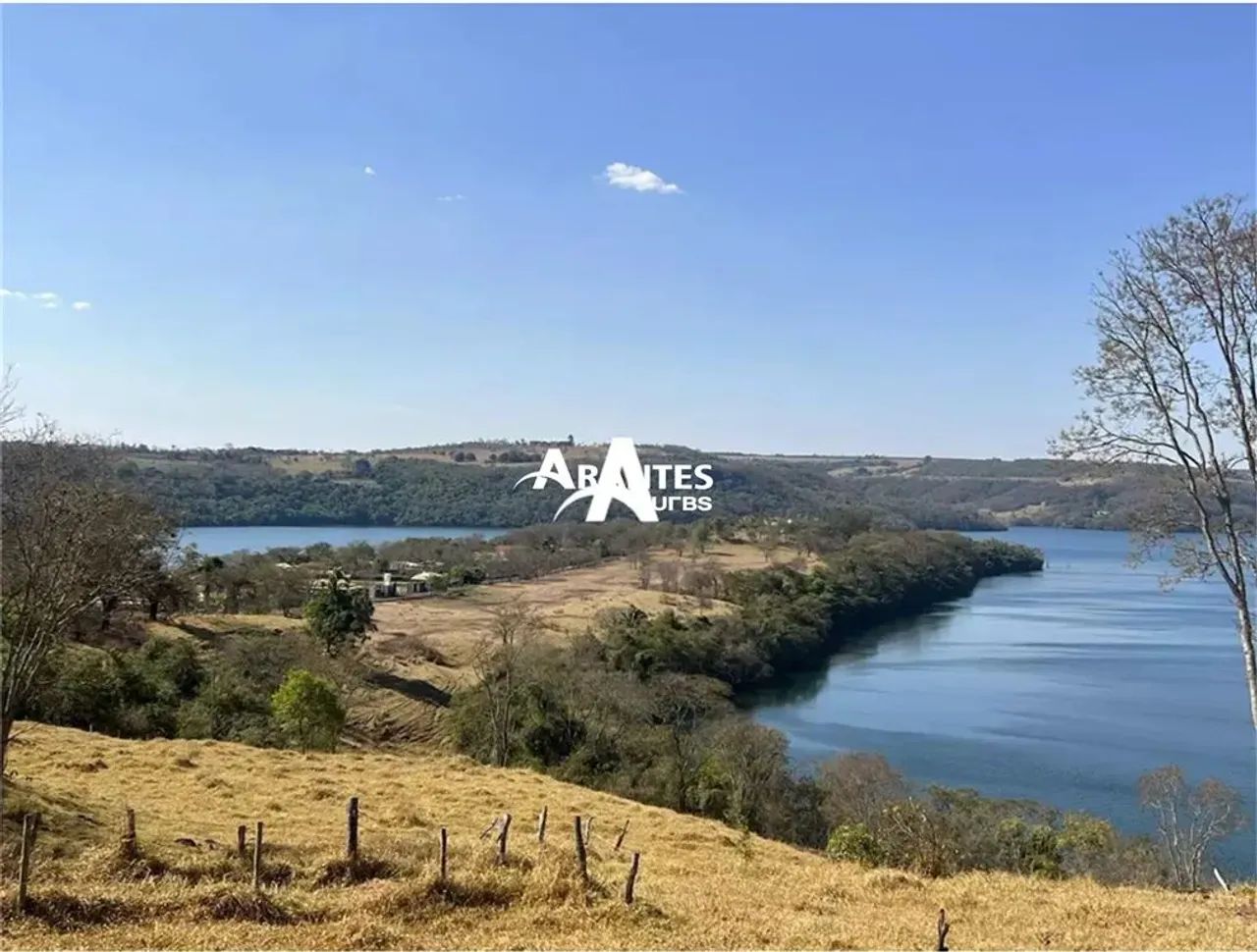 Rancho com 2.000m² à venda no Represa de Miranda