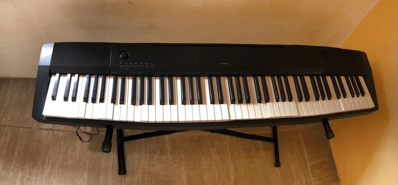Piano Digital Casio CDP 130 BK Preto Com 88 Teclas Falantes 8w