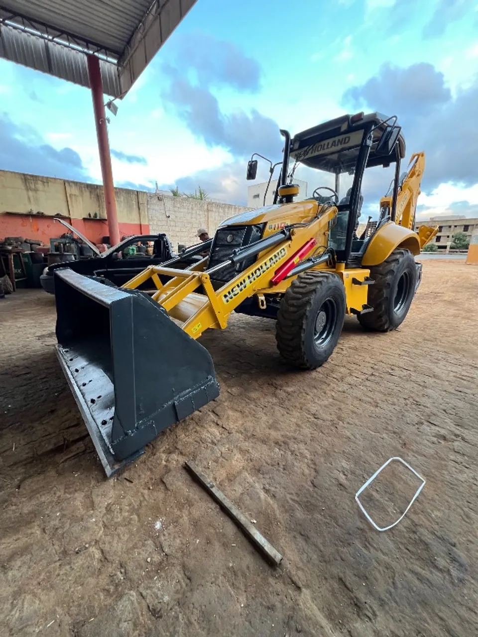 Retroescavadeira new holland B110B