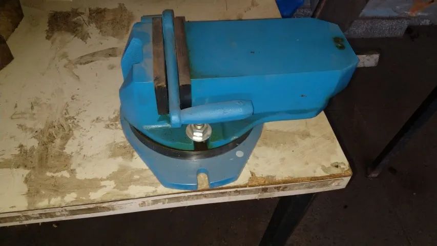 máquinas e acessórios