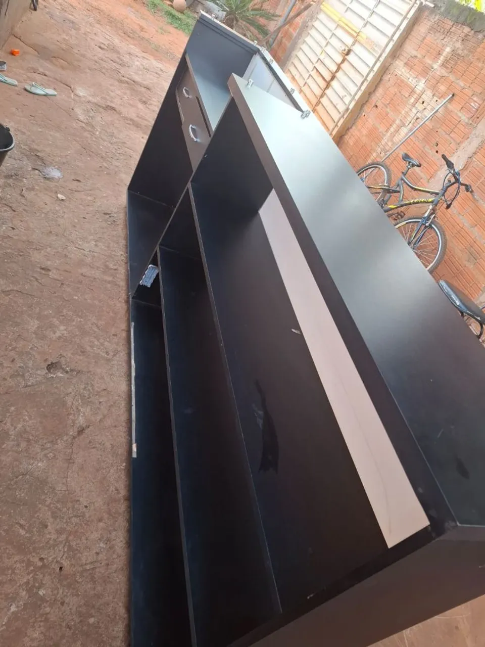 Balcão Preta Moderna para Organização  