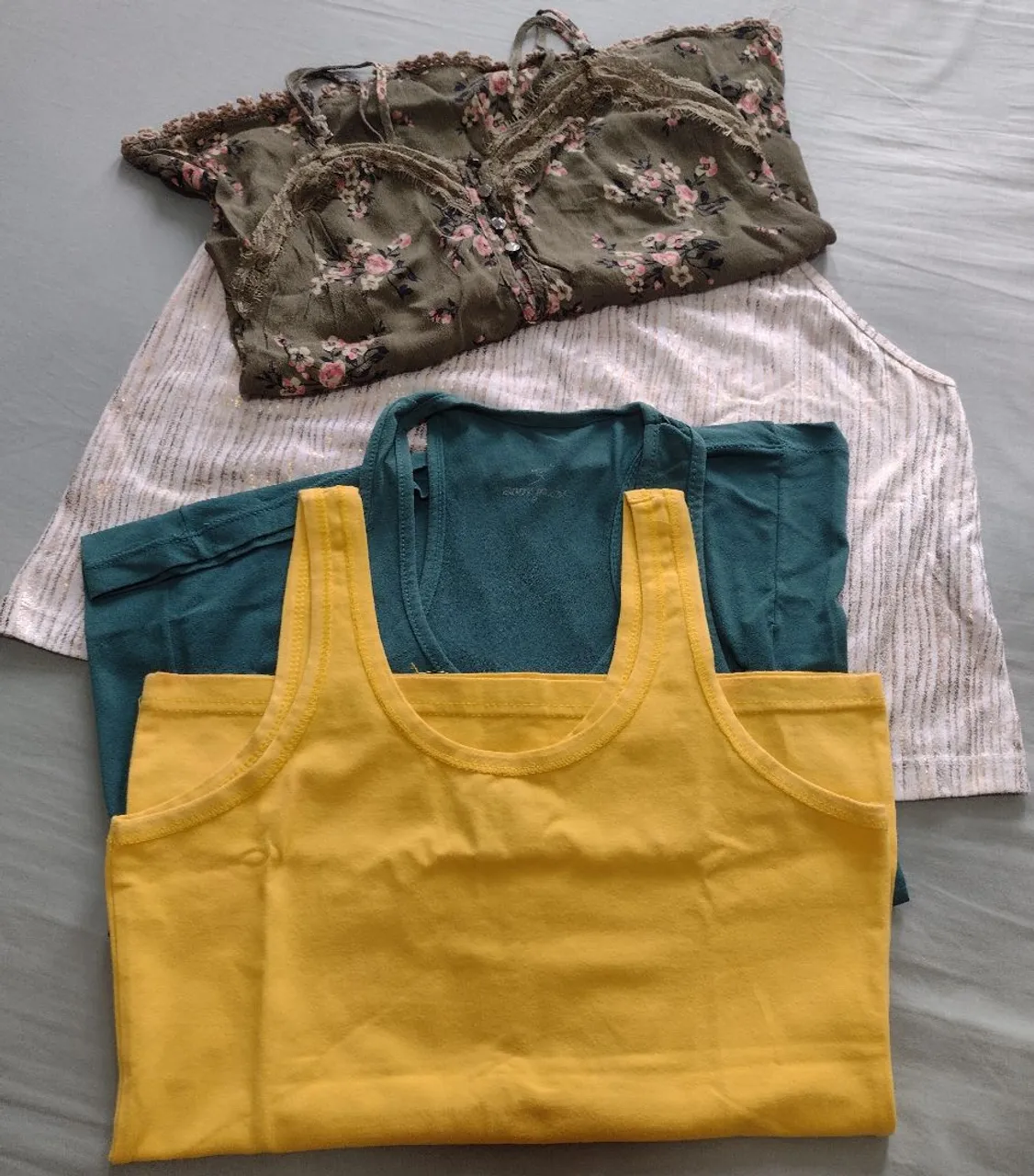 Kit Blusas/Regatas(4 peças)