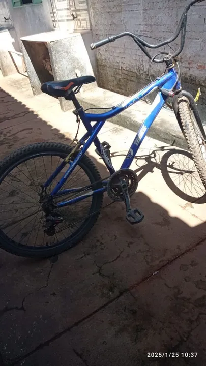 Vendo bicicleta R$300,00