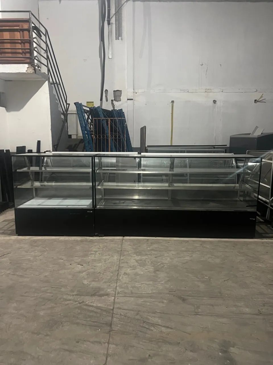 Balcões de padaria quente e neutro 64304154166529122