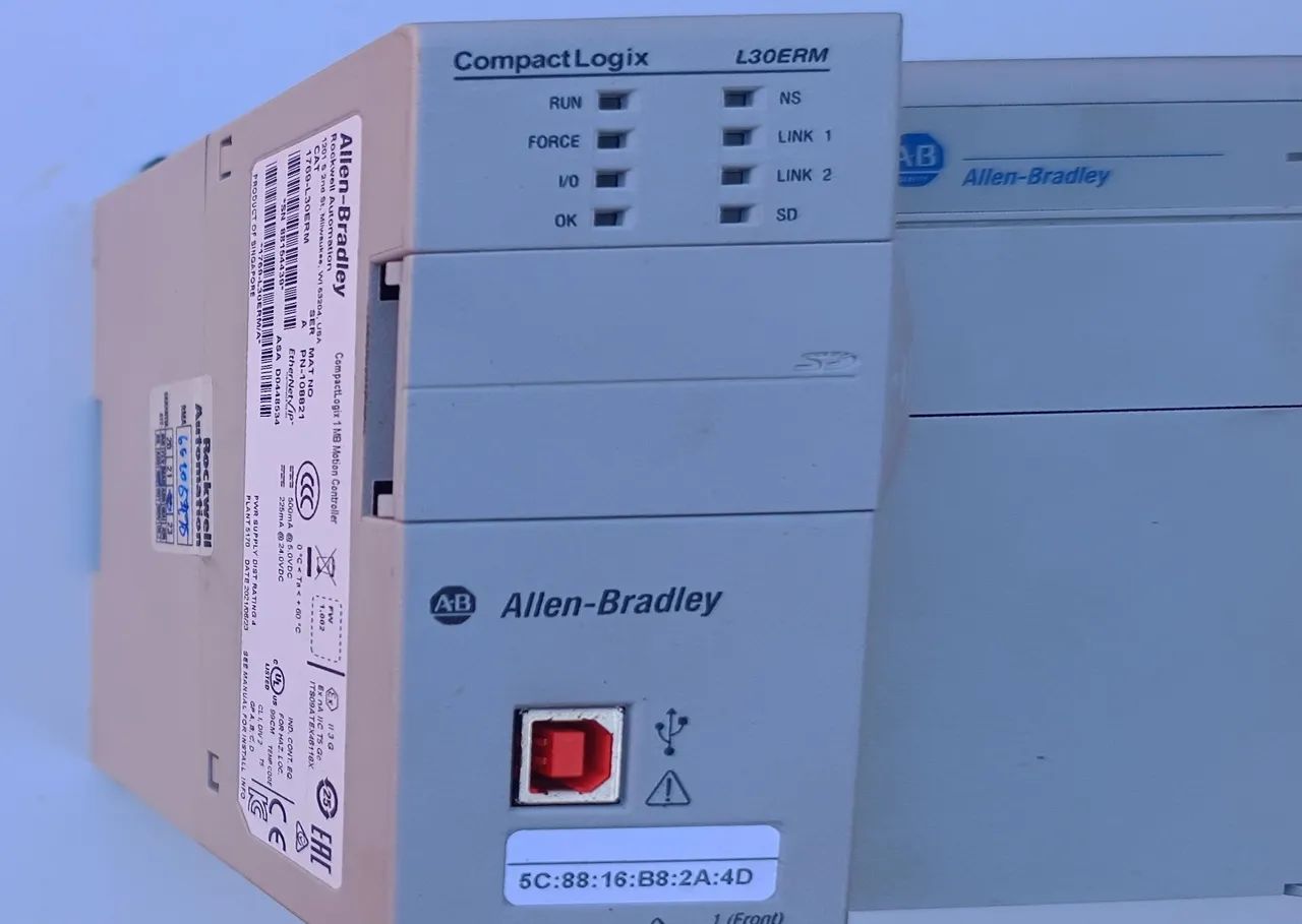 CLP Rockwell Controlador Compacto Logix L30ERM Allen-Bradley - Foto 3