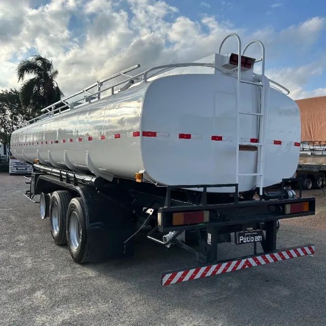 Carreta Tanque 32 Mil Litros 3 Eixos Tanque Aço 1999 - Foto 4