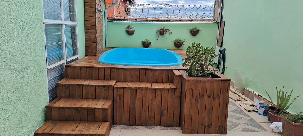 PISCINA DE FIBRA COM DECK (COMPLETA)