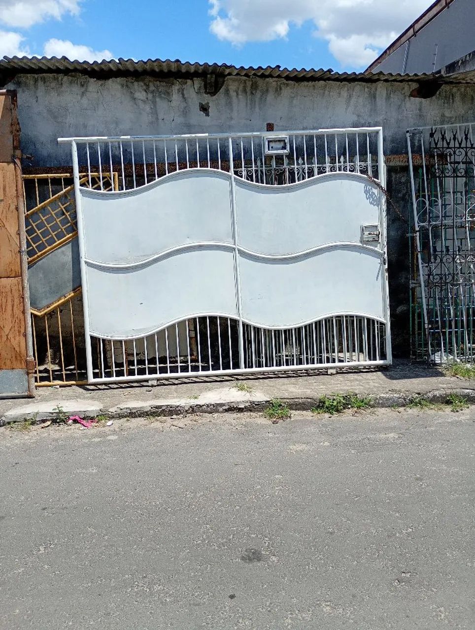 Puerta corredera de 265 cm de ancho y 210 cm de altura64985840547329121