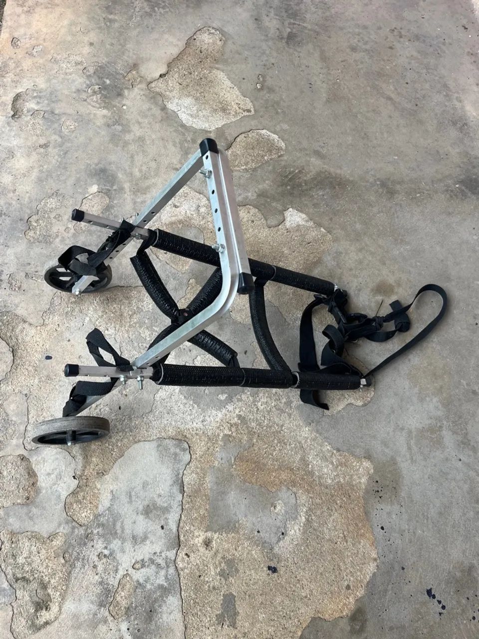  Cadeira para cães com problemas de mobilidade - Foto 2