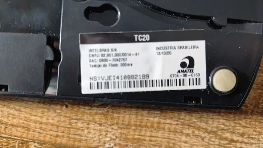 Telefone Intelbras Tc 20 com fio aumentado Preto - Foto 3