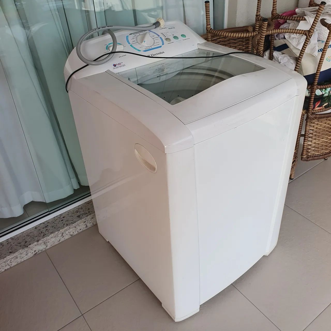 Máquina de lavar Electrolux 12 KG COM DEFEITO - Foto 3