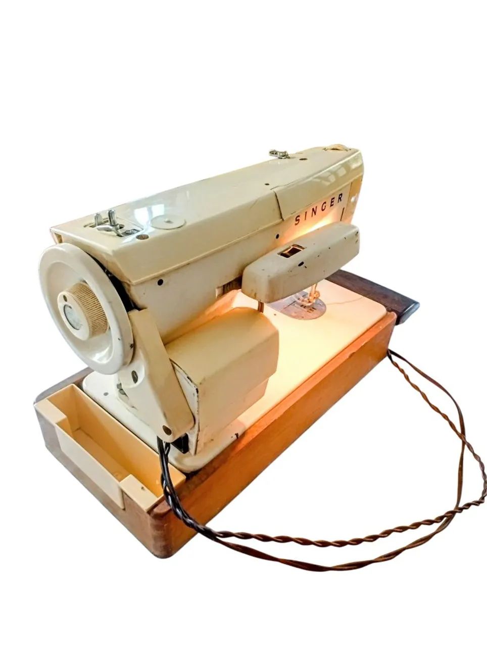 Máquina de costura Singer Zig Zag super PRECISA DE CONSERTO - Foto 5