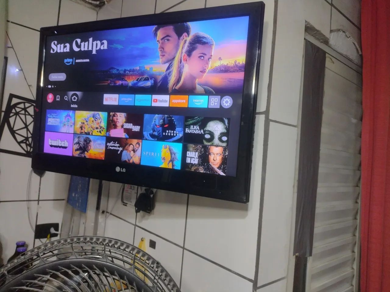 TV LG led 32 polegadas  não e smartv  vem com fire stick da Amazon - Foto 4