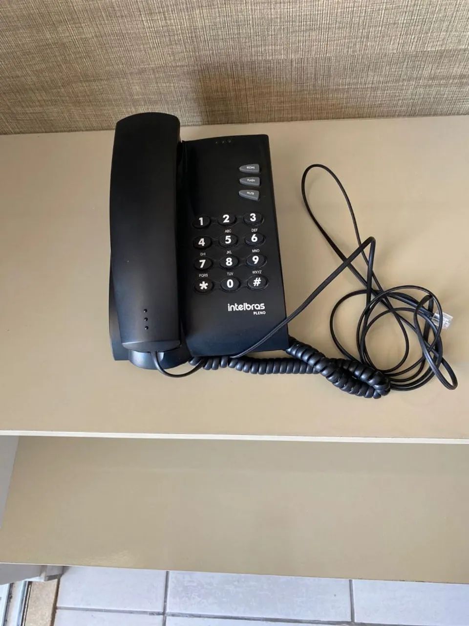 Vende-se telefone Intelbras pleno