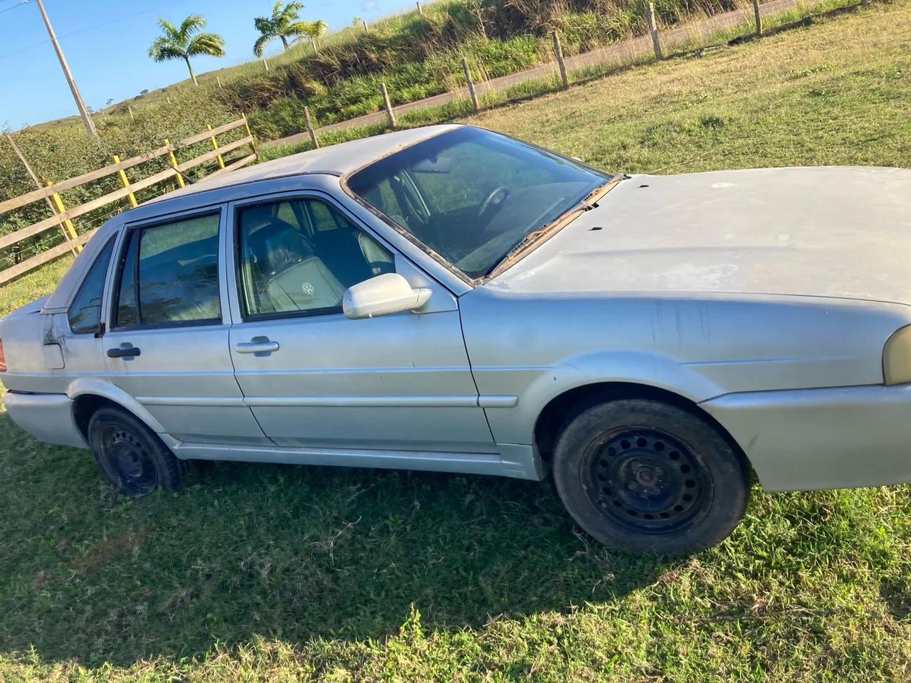 Santana 2,0 ano 2000 com kit gás 16m3