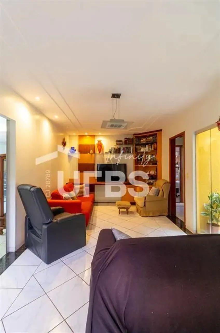 SOBRADO COM 5 SUÍTES E 407 M² EM SANTA GENOVEVA - Foto 3
