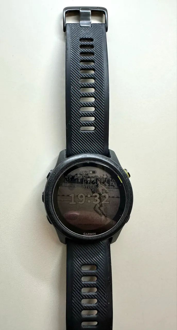 Garmin Fourrunner 745 - Preto