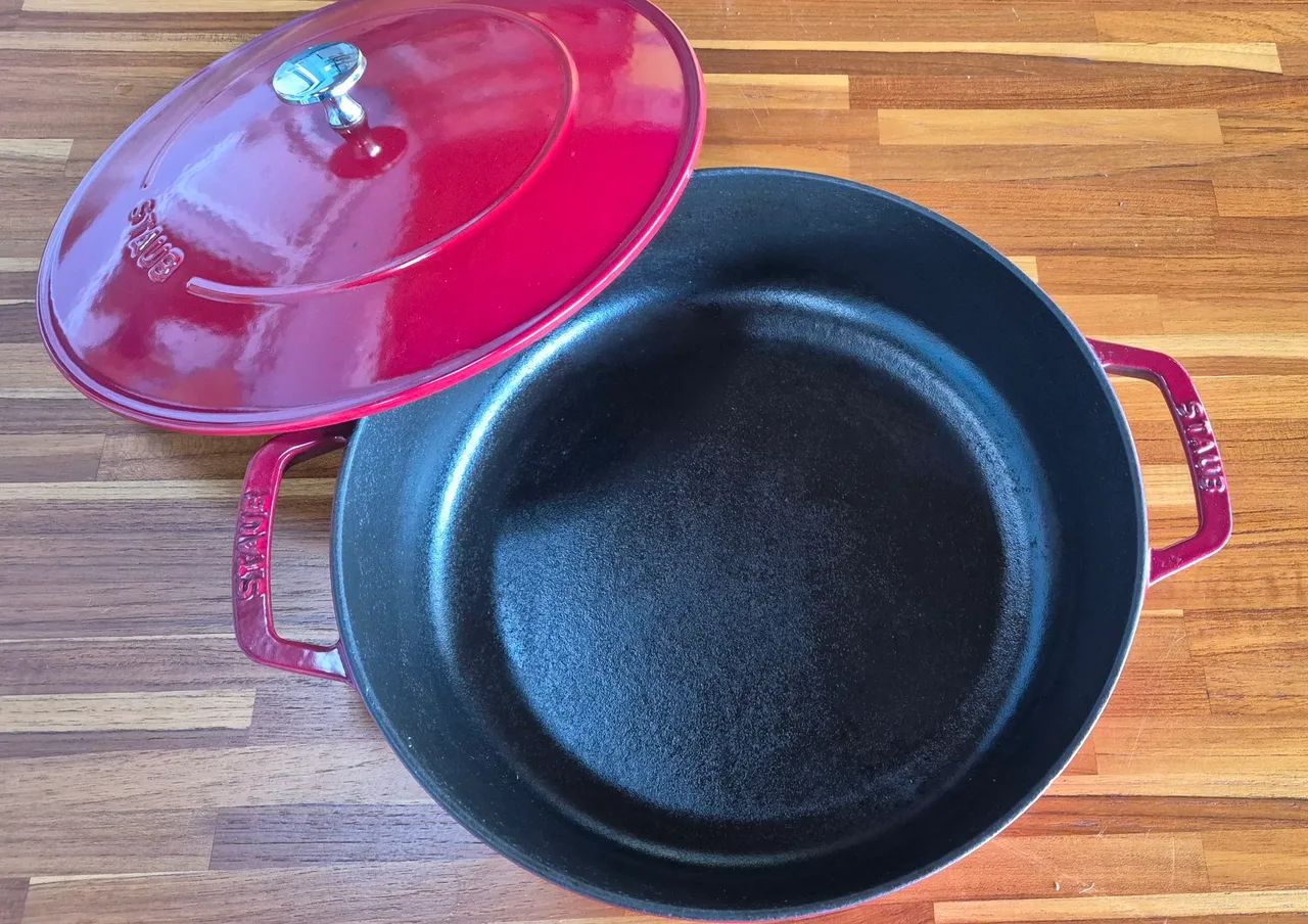 Caçarola Redonda Baixa Chistera, 28cm, Cereja, Ferro Fundido