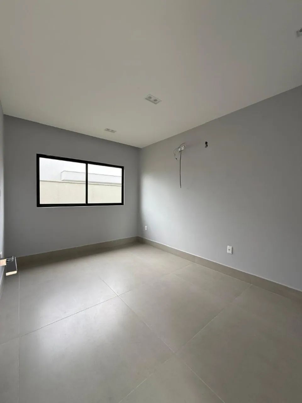 Jardins Amsterdã - Casa Térrea 4/4 sendo 4 suítes de 260 m², 4 vagas por 1.300.000,00 - Foto 12