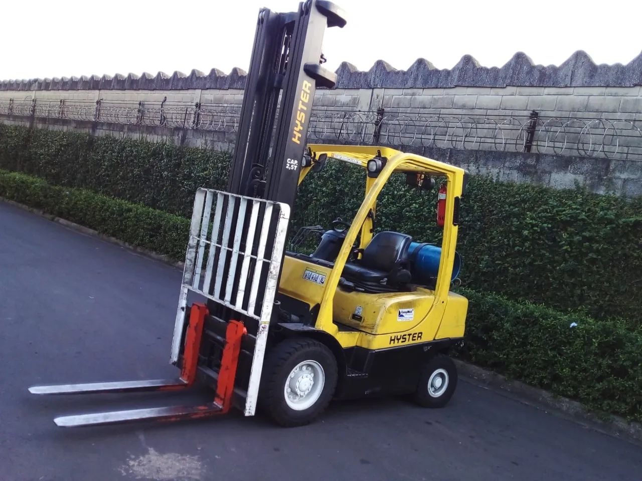 Empilhadeira Hyster H50FT Torre Alta