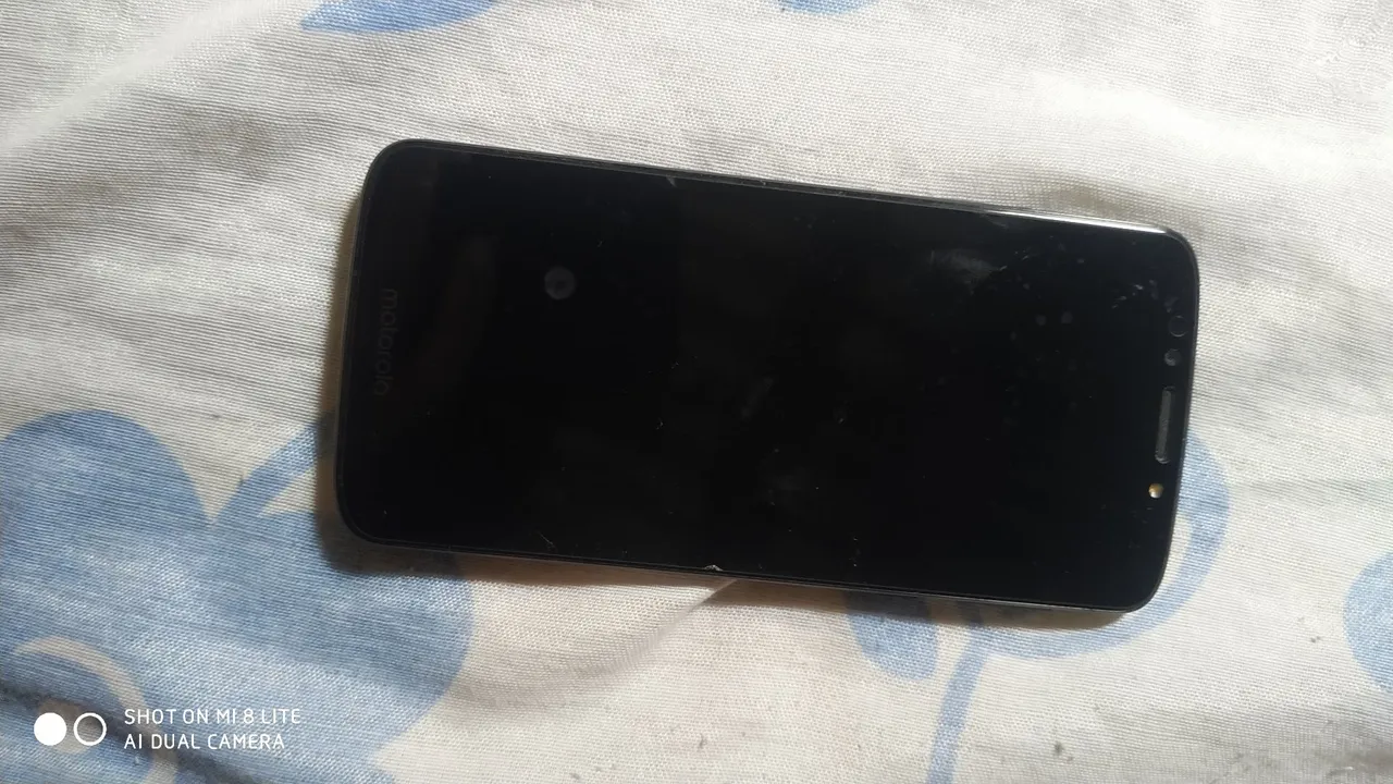 Moto g6 play em ótimo estado