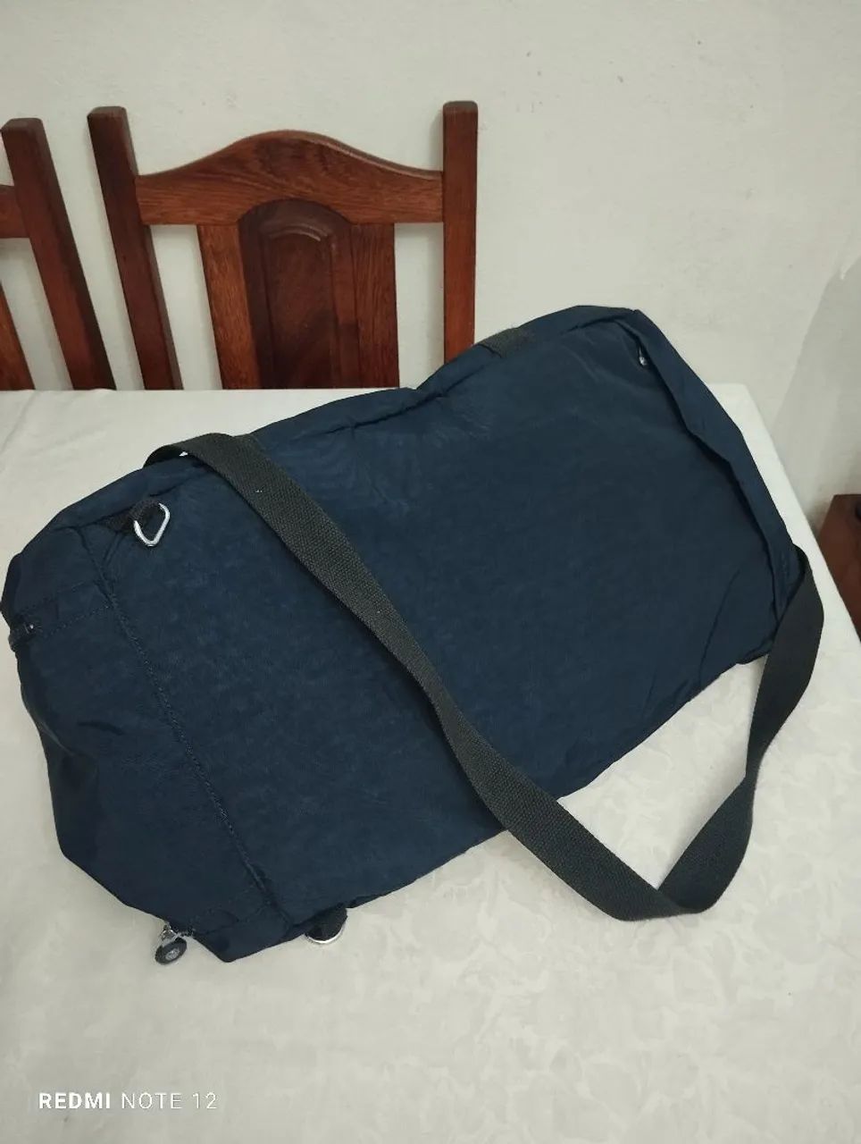 Bolsa/mochila Kipling Live Light Palermo conversível semi-nova  - Foto 4