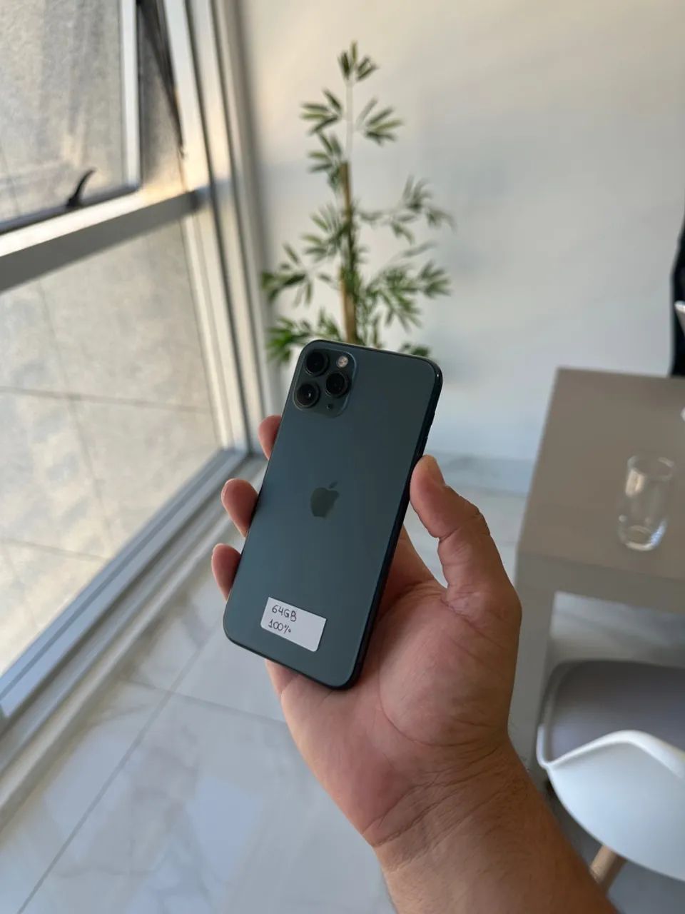 iPhone 11 pro 64 gigas semi 002