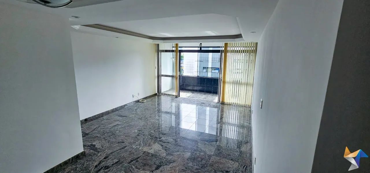 SQN 315 - Asa Norte - Reformado - 135 m² - Vazado - DCE - Semi-Mobiliado