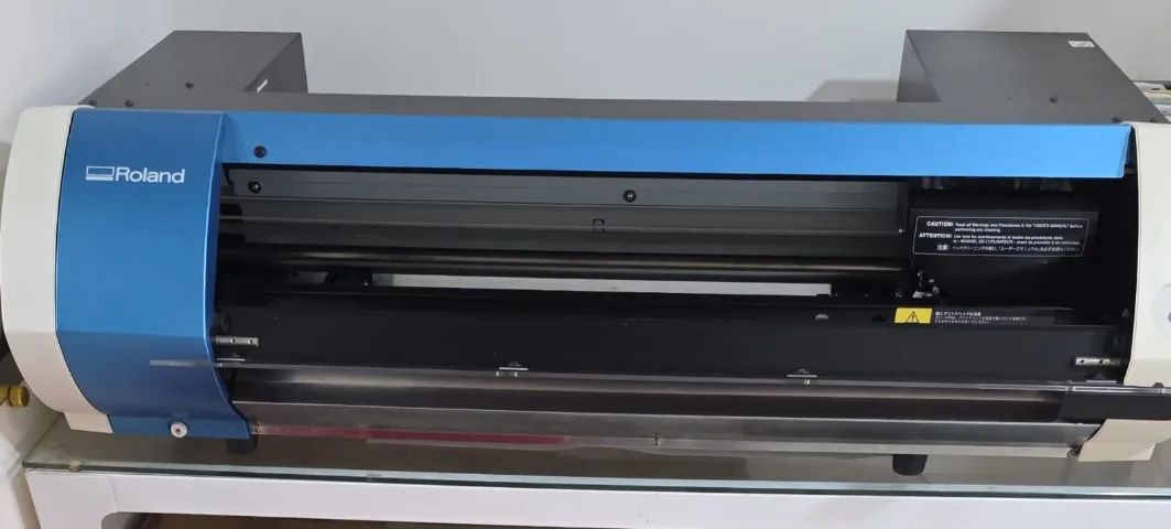 VersaSTUDIO BN-20A Impressora/cortadora jato de tinta de mesa - Foto 2