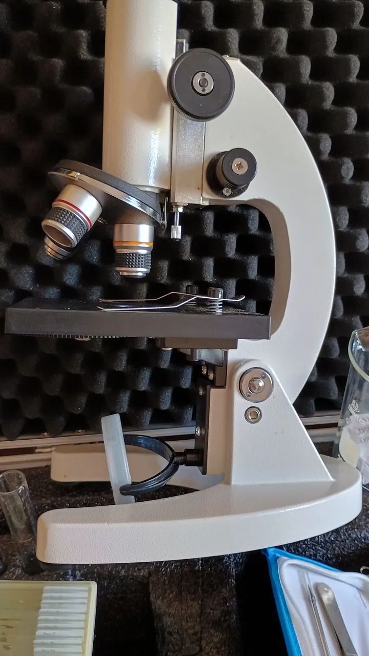 Kit de Microscópio Completo - Laboratório Portátil 64993724906498124