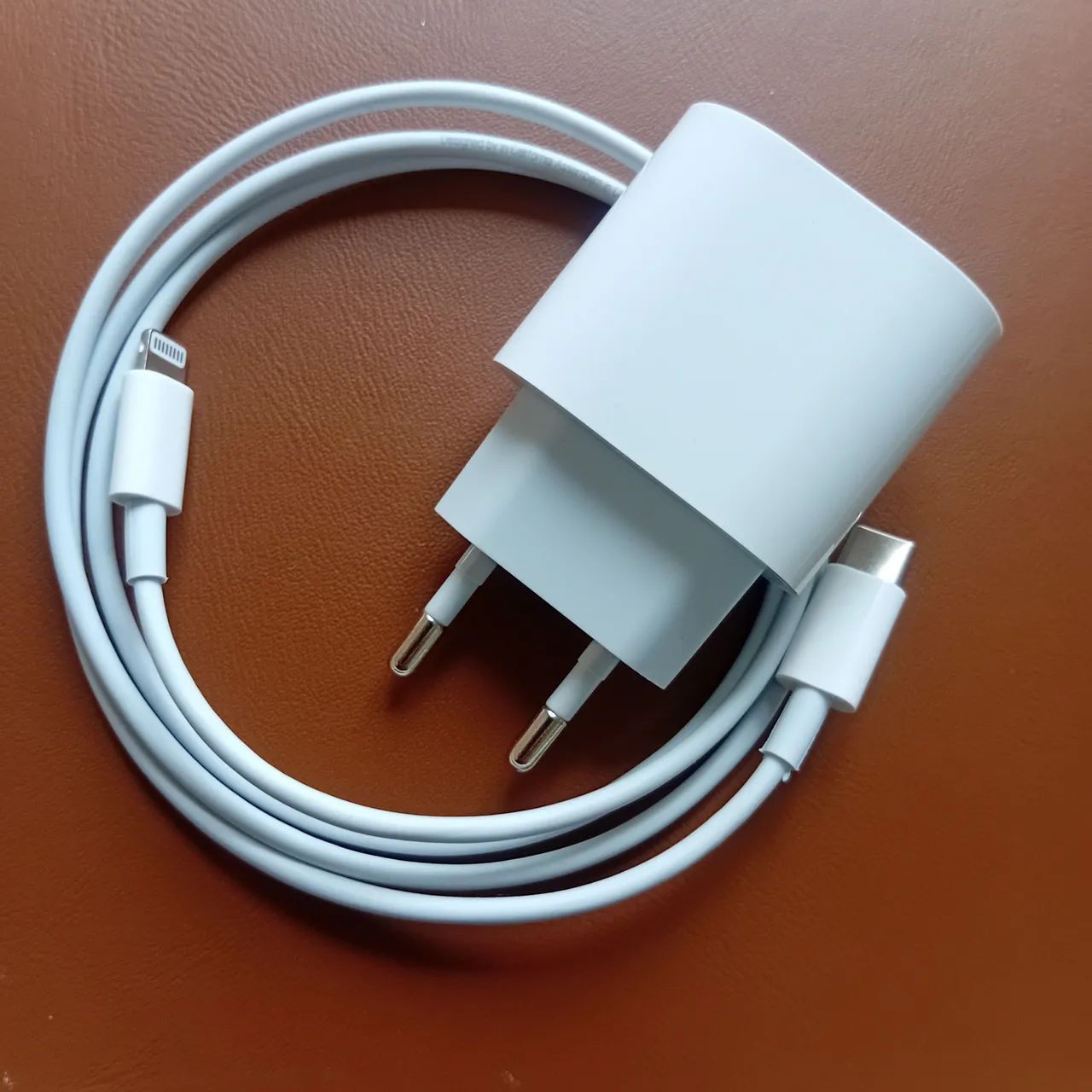 Carregador de iPhone 11