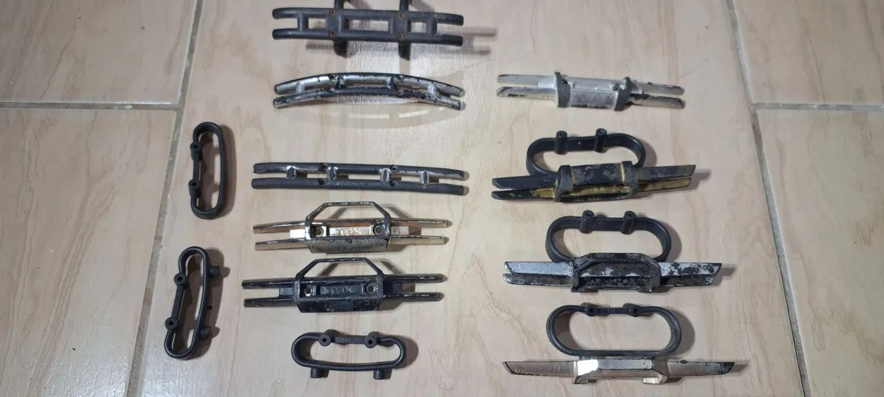 Para-choque Traxxas Revo Erevo Tmaxx valor Referente ao par 