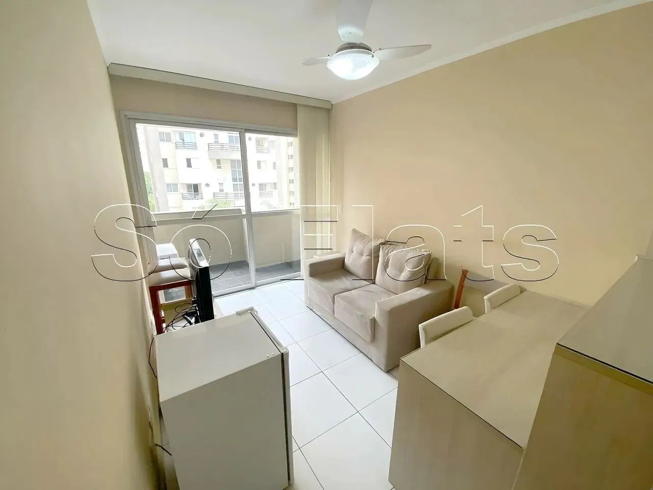 Flat com cozinha completa, prox a Av. Ibirapuera e Av. Sto Amaro - Foto 2