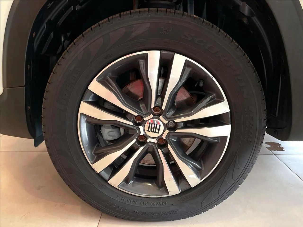 FIAT TORO 1.3 TURBO 270 FLEX FREEDOM AT6 - Foto 9