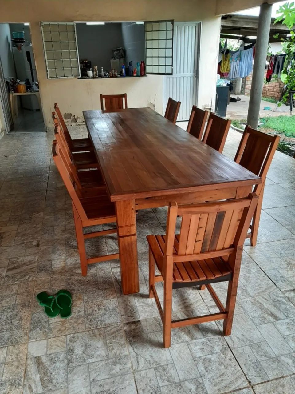 Mesa de madeira 3mts com 10 cadeiras
