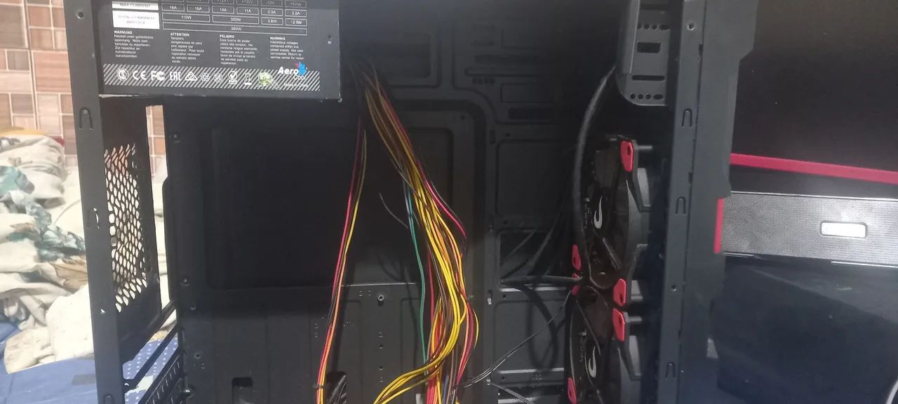 Gabinete de PC  TGT com  fonte aerocool 350w 100R$ - Foto 4