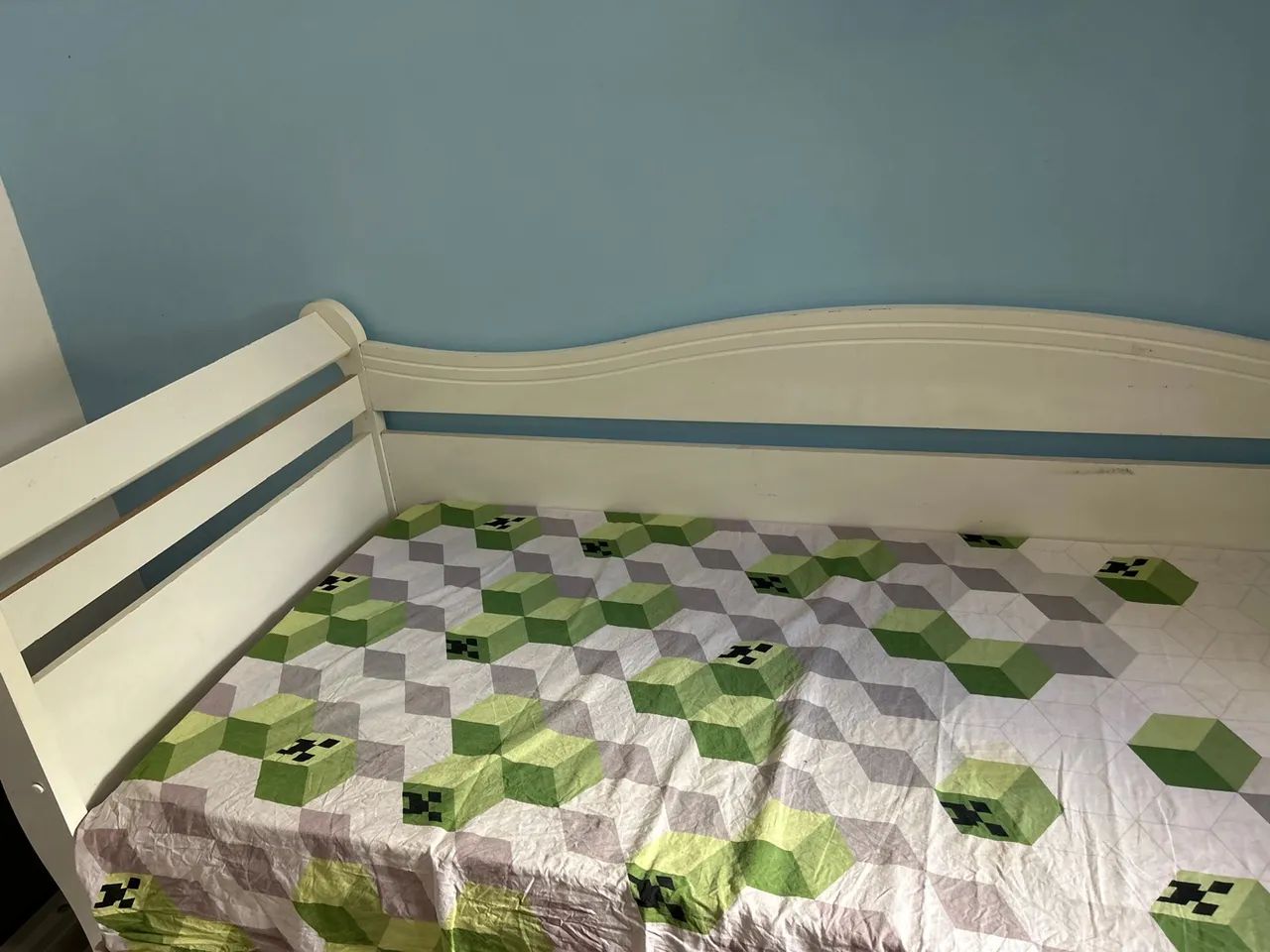 Cama de solteiro com outra cama em baixo  - Foto 3