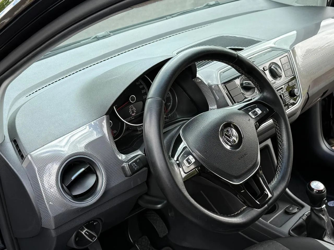 Volkswagen Up! Cross 1.0 TSI Total Flex 12V 5P 2018 - Foto 6