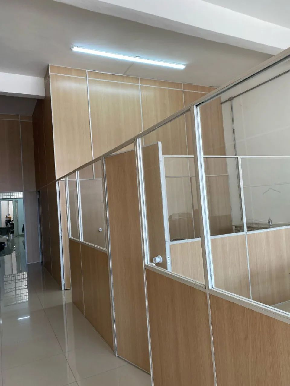 Divisórias de ambientes M² cor Carvalho - Foto 2