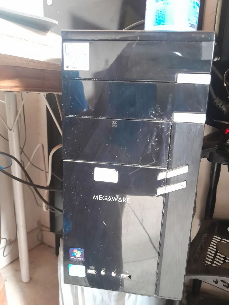 Computador Megaware 64302744950786121