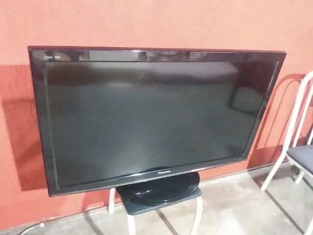 TV PANASONIC 42 POLEGADAS LCD COM DEFEITO INTERMITENTE PARA LIGAR
