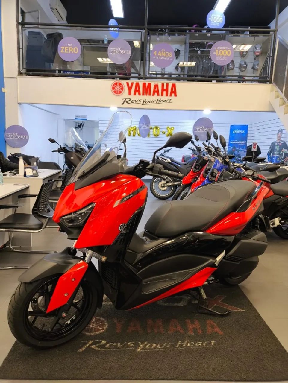 Xmax 250 - Marcos Yamaha  - Foto 4