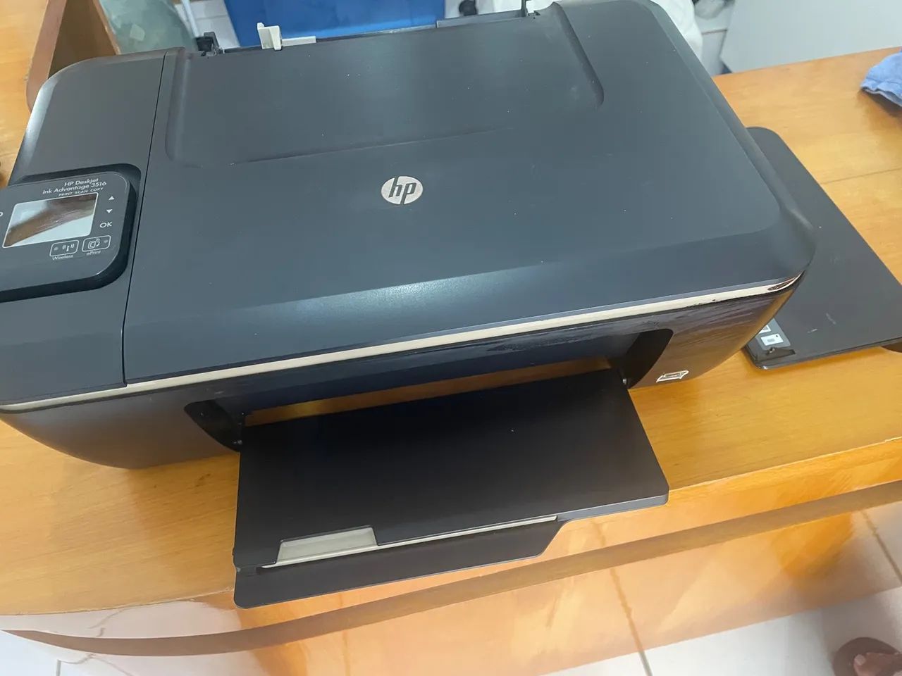 Impressora HP Deskjet Ink Advantage 3516