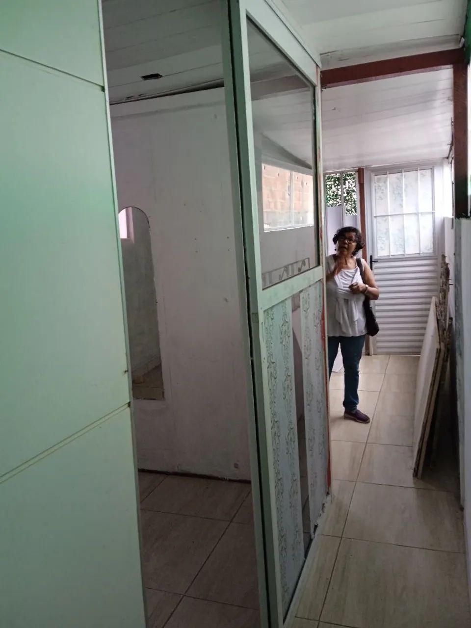 Porta de Varanda esquadrias de alumínio com vidro - Foto 2