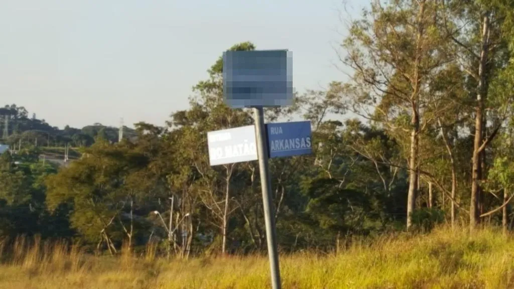 Terreno plano em Condomínio Km 43 da Raposo