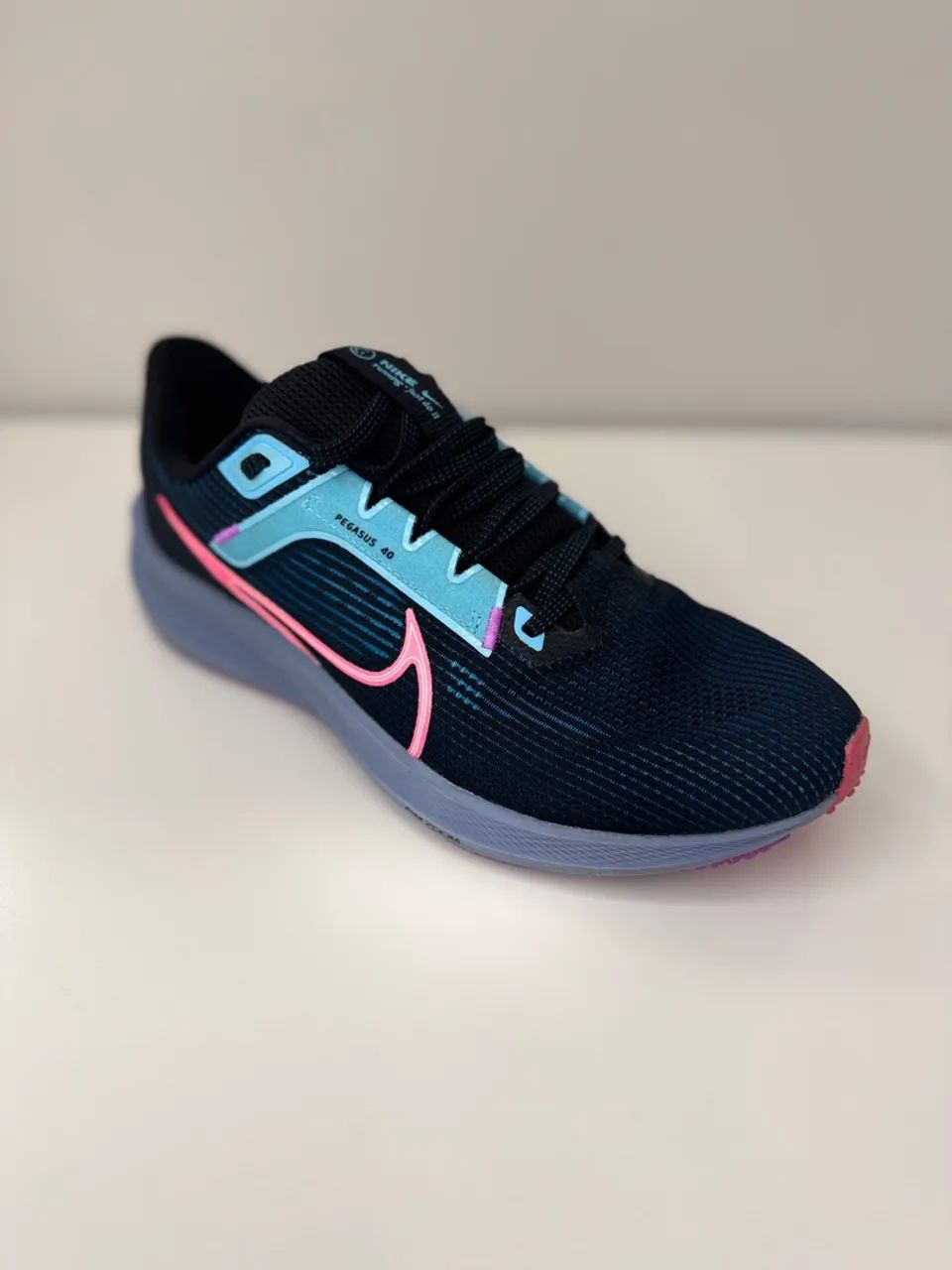 TAM 39,5 Tênis Nike Pegasus 40