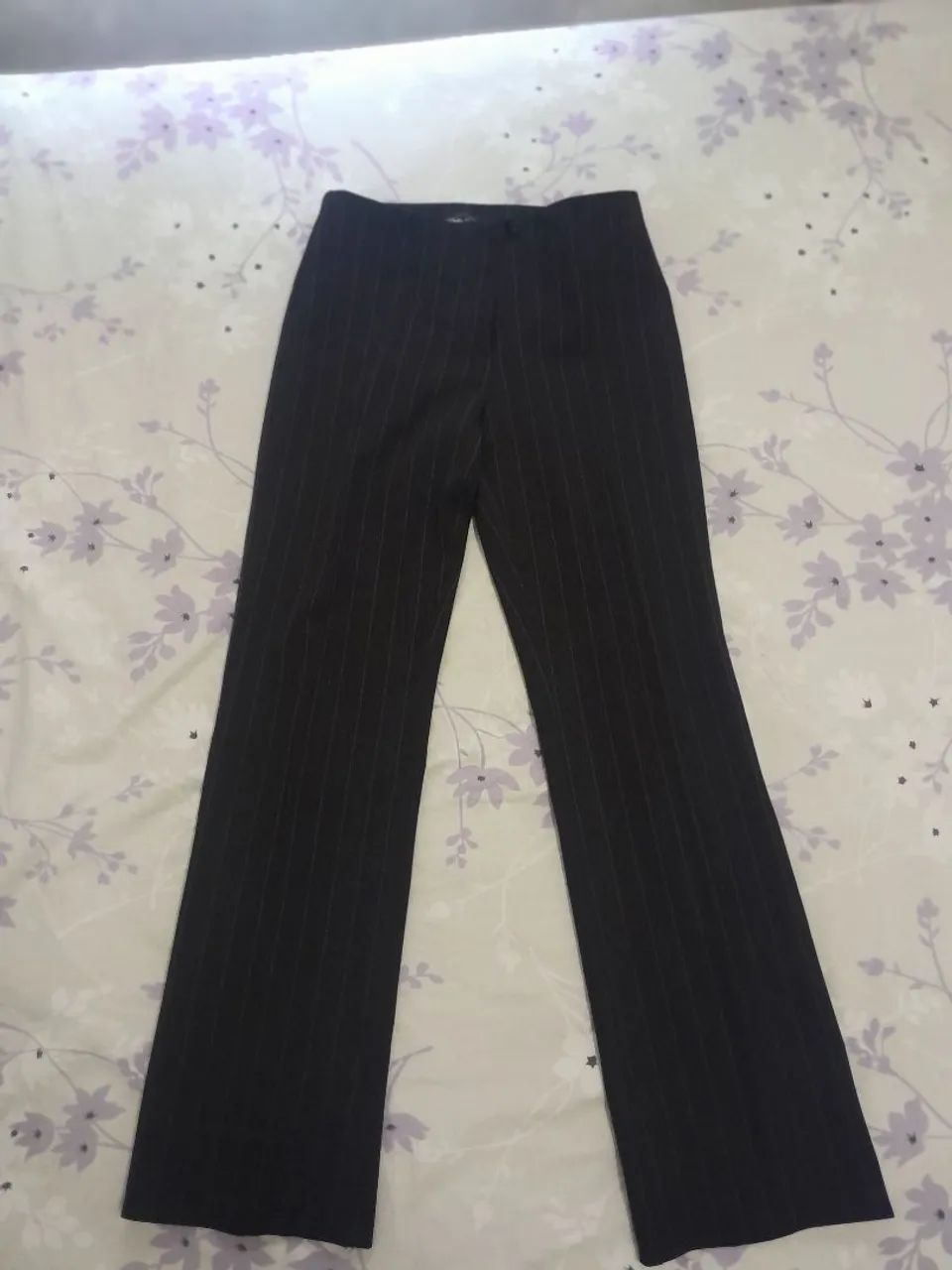 Calça Alfaiataria Risca de Giz